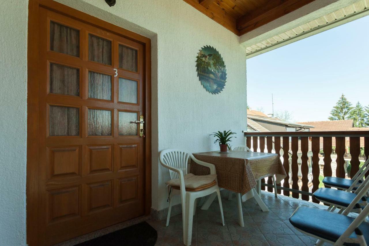 Rooms Maria 斯诺基 外观 照片